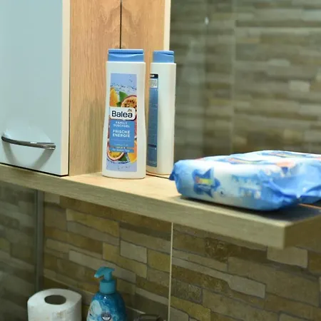 Apartman Checkpoint *